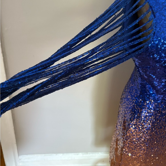 Stunning Blue and Brown Sequin Midi Dress - Picture 2 of 8